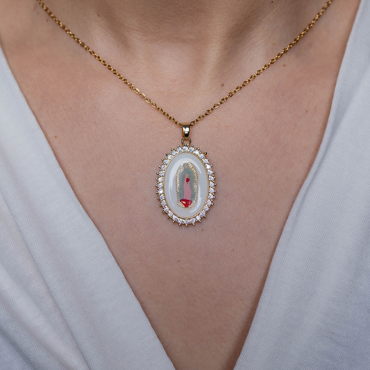 Collar Pintado a Mano Virgen de Guadalupe